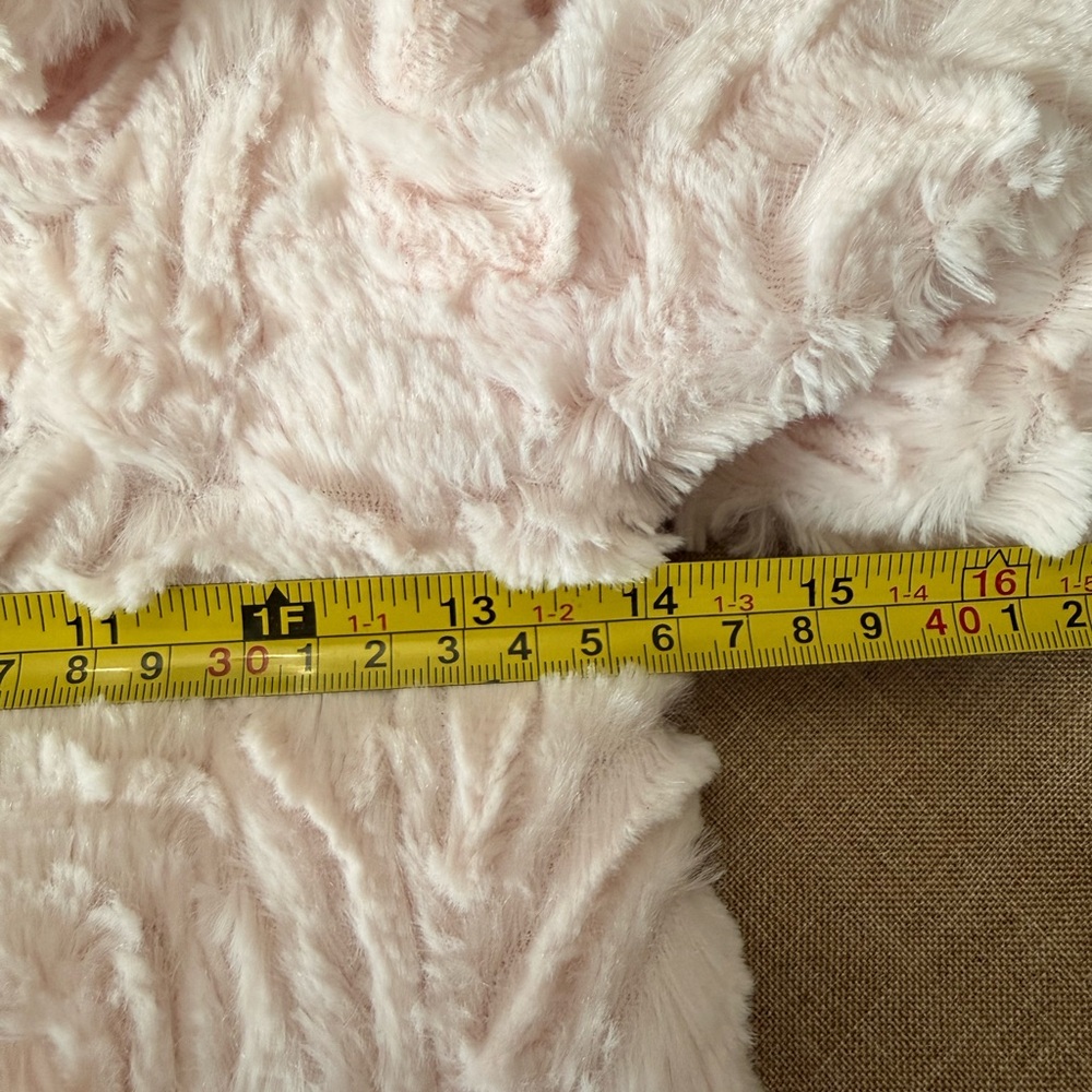 Juicy Couture Girls Faux Fur Pink Coat Size 6 - Picture 9 of 11